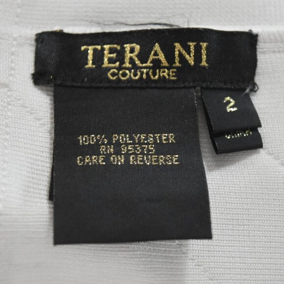 Terani Couture Dress Metallic Silver Bandage Style Cocktail Dress V-Neck Size 2 - Picture 5 of 7